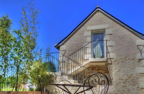Fougere Bed & Breakfast | Bed and Breakfast 'La Suite Étoilée' with Shared Terrace, Shared Garden and Air Conditioning