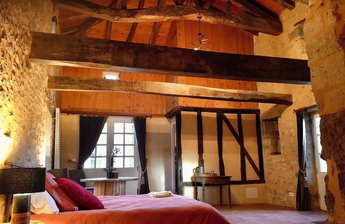 Lusignan-Petit Bed & Breakfast | Bed and Breakfast Four à Pruneaux