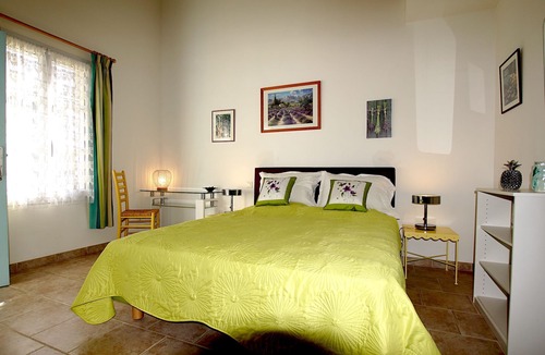 Vedene Hotel | BED AND BREAKFAST 10 MINUTES FROM AVIGNON