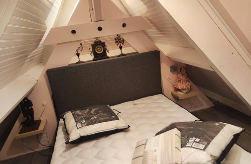 Lieurey Bed & Breakfast | Bed and Breakfast 'Annexe' with Shared Pool, Wi-Fi and Air Conditioning