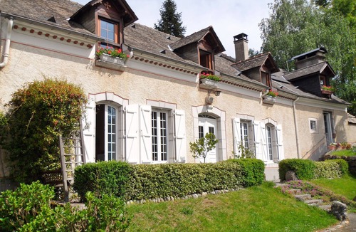 Loubajac House | Bed and breakfast at the farm, Lourdes, Pyrenees, ANOUSTA
