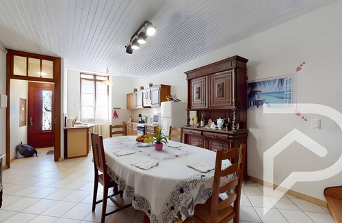 Puycasquier Bed & Breakfast | Bed and Breakfast 'Comme Chez Mamie' with Shared Terrace, Private Garden and Wi-Fi