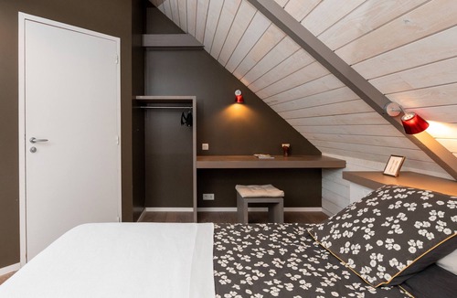 Arzano Bed & Breakfast | Bed and Breakfast 'Cassiopé' with Shared Pool, Shared Terrace and Wi-Fi