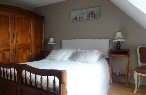 Nevez House | bed and breakfast chez josiane calme grand jardin