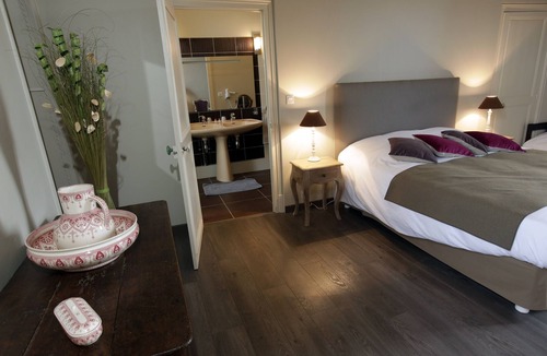 Meauce House | Bed and Breakfast "Désiré"