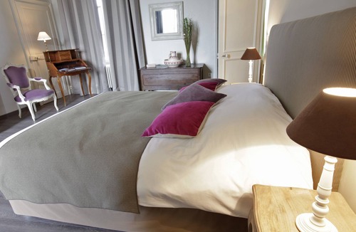 Meauce House | Bed and Breakfast "Désiré"