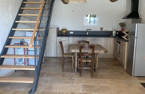 Domessargues Bed & Breakfast | Bed and breakfast/gîte with SPA (Massages on reservation)