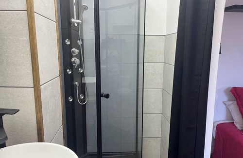 Saint-Claude House | Bed and breakfast for 2 people