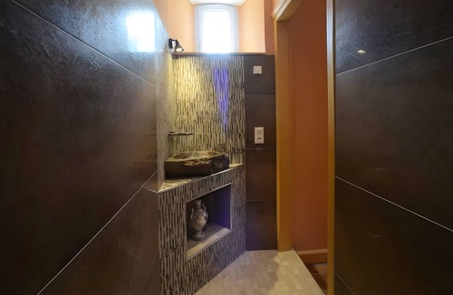 Saint-Germain Bed & Breakfast | Bed and Breakfast 'Chambre Fronce' with Shared Terrace, Shared Garden and Wi-Fi
