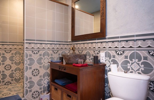 Pluvigner Bed & Breakfast | Bed and Breakfast 'Galaad' with Shared Terrace, Shared Garden and Wi-Fi