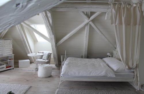 Rueggisberg Hotel | Bed and Breakfast Gantrisch Cottage Ferienzimmer