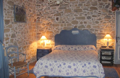 Bidache House | BED AND BREAKFAST gelous