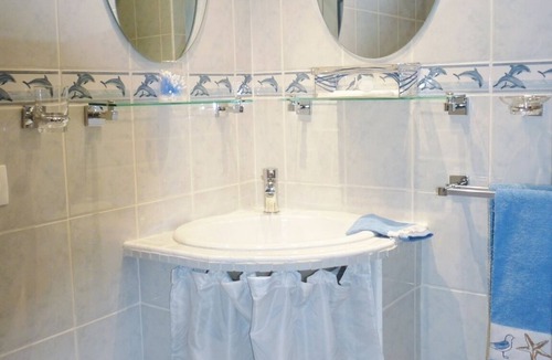 Venterol House | bed and breakfast in a very quiet hamlet