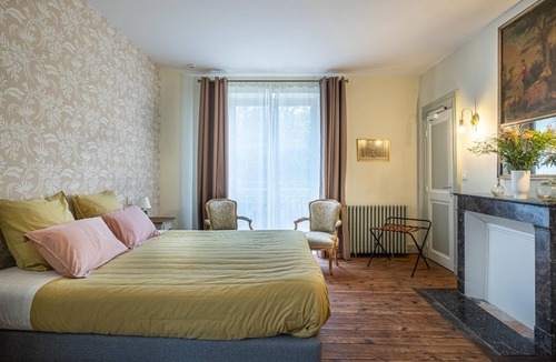 Charnizay Bed & Breakfast | Bed and breakfast in a château near La Roche Posay