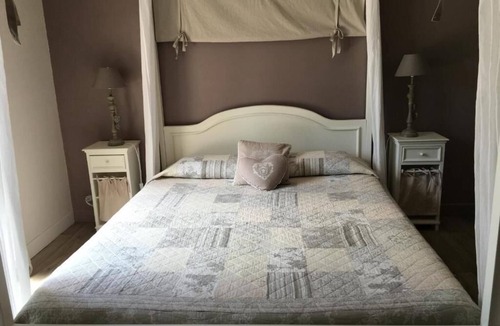Commensacq Bed & Breakfast | Bed and breakfast La Romantique