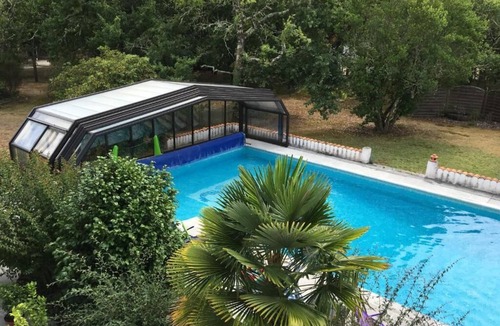 Commensacq Bed & Breakfast | Bed and breakfast La Romantique