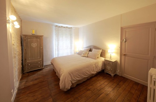 Latille Bed & Breakfast | Bed and Breakfast La Loge des Fées Ch. Melusine