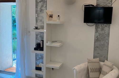 Puget Bed & Breakfast | Bed and Breakfast 'La Réglisse' with Shared Pool, Wi-Fi and Air Conditioning