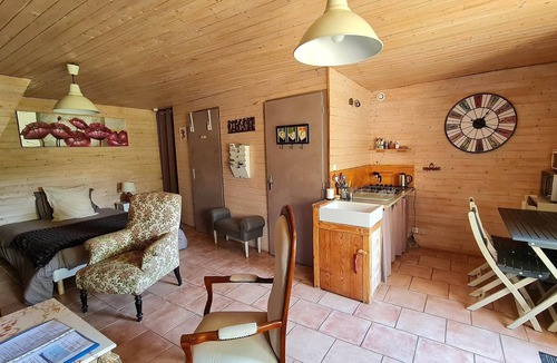 Broye House | Bed and Breakfast Le Plessis