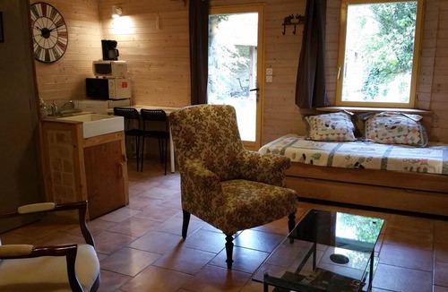 Broye House | Bed and Breakfast Le Plessis