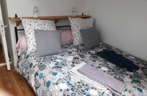 Coutras Bed & Breakfast | Bed and breakfast Les 3 notes de mérotte