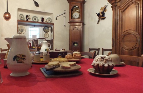 Loubajac House | Bed and breakfast, Lourdes Pyrénées, ANOUSTA