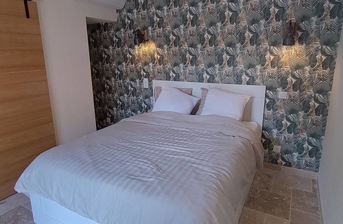 Faucon Bed & Breakfast | Bed and breakfast near Mont Ventoux