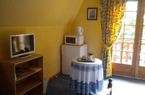 Dainville House | bed and breakfast rental