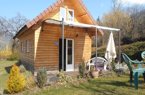 Theys Ski Chalet | Bed and Breakfast Rental