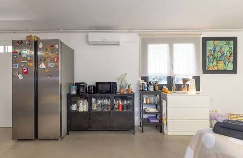 Castellvell Bed & Breakfast | BED AND BREAKFAST: sea and mountain. Ideal for families with a pool