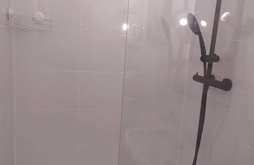 Chabeuil Bed & Breakfast | Bed and breakfast with private entrance