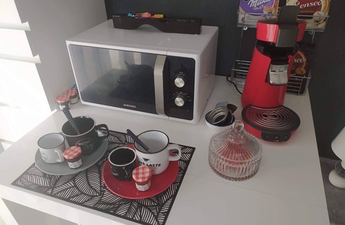 Chabeuil Bed & Breakfast | Bed and breakfast with private entrance