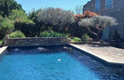 Trausse Bed & Breakfast | Bed and breakfast with swimming pool