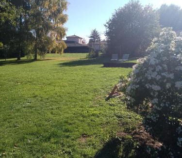 Busserolles Bed & Breakfast | Bed and Cèpes