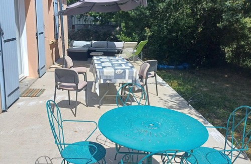 Aubigny House | Bed and breakfast