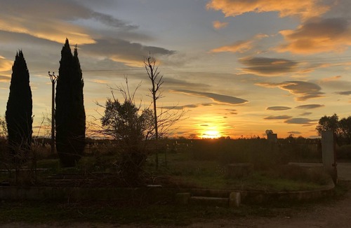 Saint-Laurent-d'Aigouze House | Bed and breakfast in Camargue