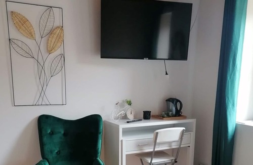 Lagardelle-sur-Leze Bed & Breakfast | bed & Breakfast
