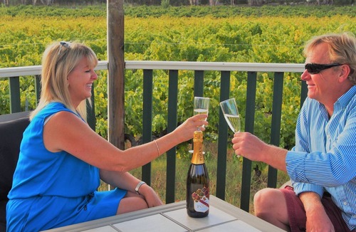 McLaren Flat Bed & Breakfast | Bed & Breakfast at Tiffany's