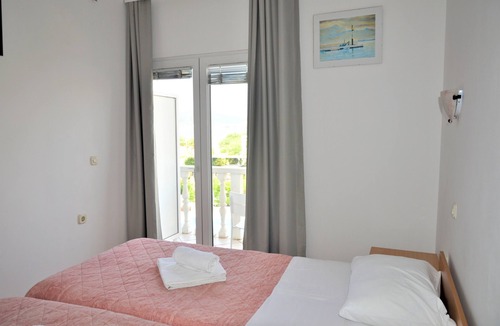 Poljica Bed & Breakfast | Bed & Breakfast by the Beach