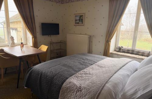 Intercommunalite d'Alencon Bed & Breakfast | Bed & Breakfast Chateau Saintonge