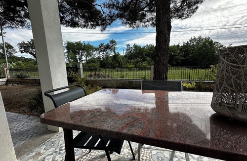 Lourmarin House | Bed & Breakfast