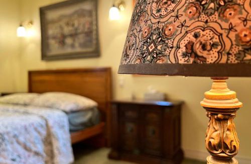 Pine Hill Bed & Breakfast | Bed & Breakfast Lukomorye