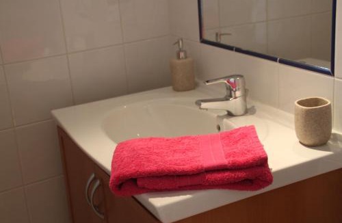 Messimy-sur-Saone House | Bed & Breakfast - Maison de Marie