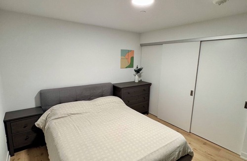 Scarborough Bed & Breakfast | Bed & Breakfast minutes away from Scarborough Bluffs