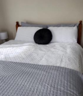 Unsworth Heights House | Bed & Breakfast @ Unsworth Heights Albany