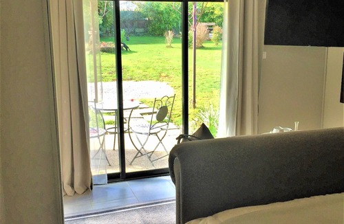 La Porcherie Bed & Breakfast | Bed & Breakfasts - Ilse Garden Chair