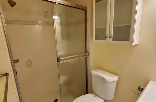 Palo Alto Apartment | Bed in 4-Bed Dormitory Room