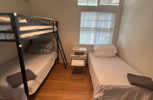 Palo Alto Apartment | Bed in 4-Bed Dormitory Room