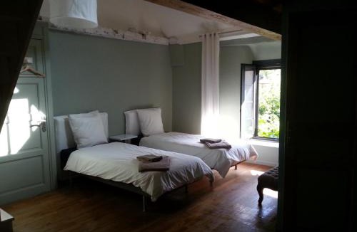 Aucazein Bed & Breakfast | Bed In Bellongue