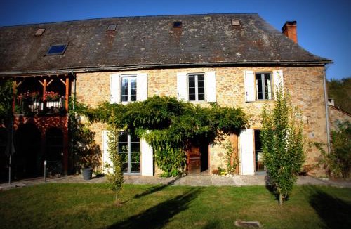 Aucazein Bed & Breakfast | Bed In Bellongue